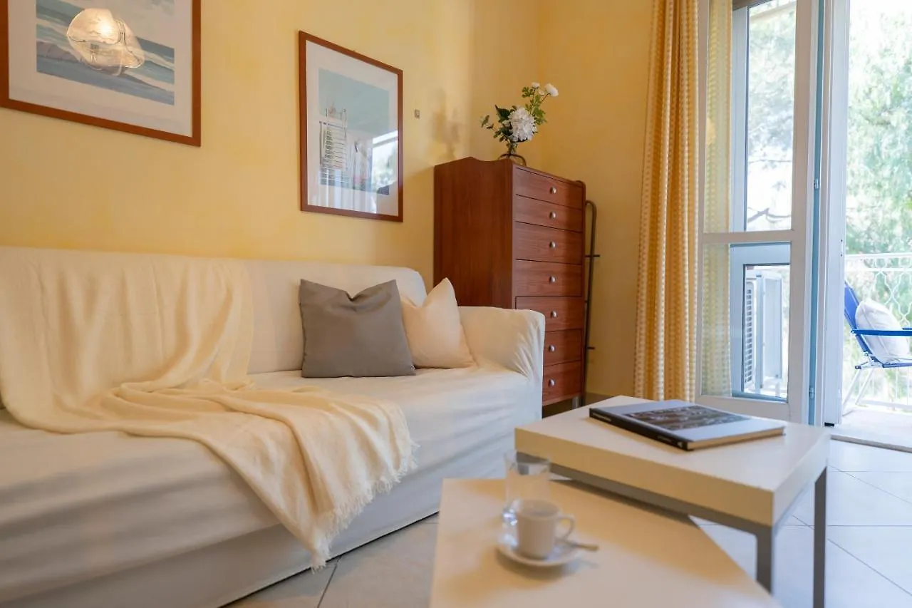 Olivette Meraviglia A 200M Dal Mare-Free Parking Loano Apartment