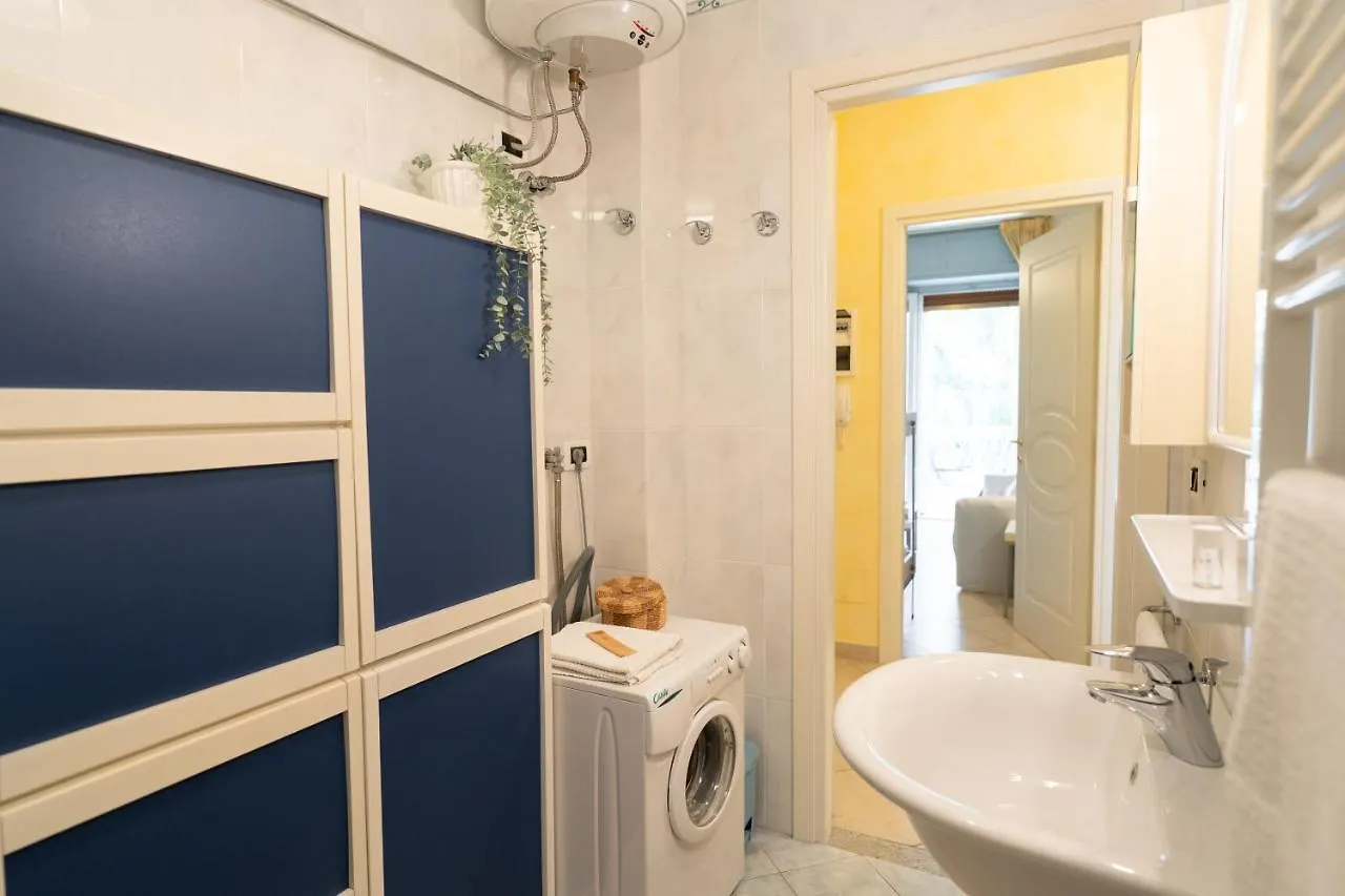 Olivette Meraviglia A 200M Dal Mare-Free Parking Loano 0*,  Italy