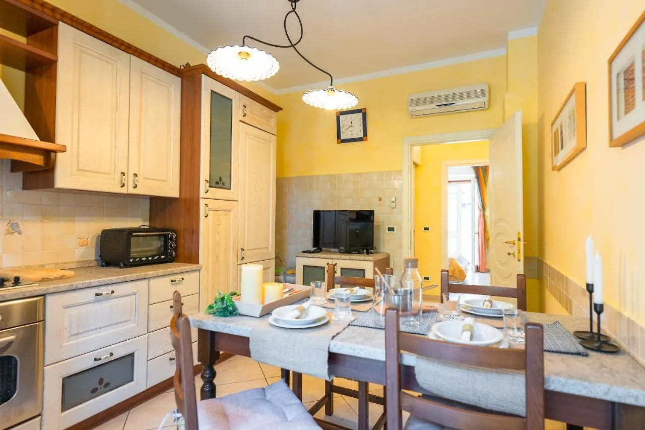 Olivette Meraviglia A 200M Dal Mare-Free Parking Loano Apartment